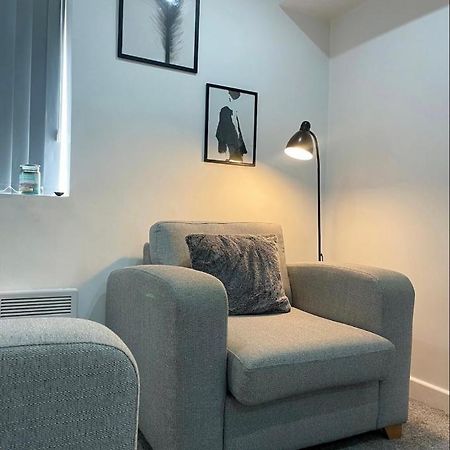 2 Bed Apartment In Bham City Centre W Parking 伯明翰 外观 照片