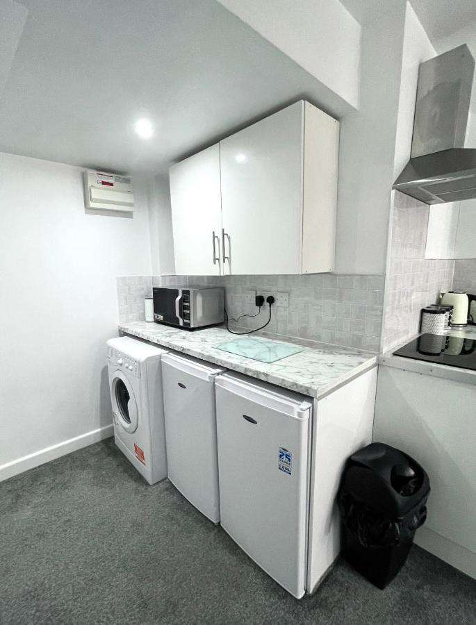 2 Bed Apartment In Bham City Centre W Parking 伯明翰 外观 照片