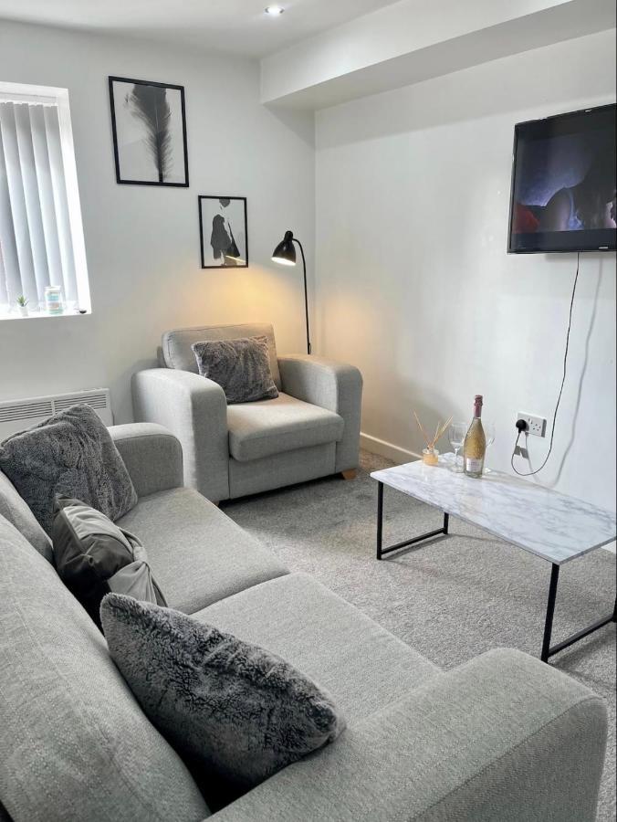 2 Bed Apartment In Bham City Centre W Parking 伯明翰 外观 照片
